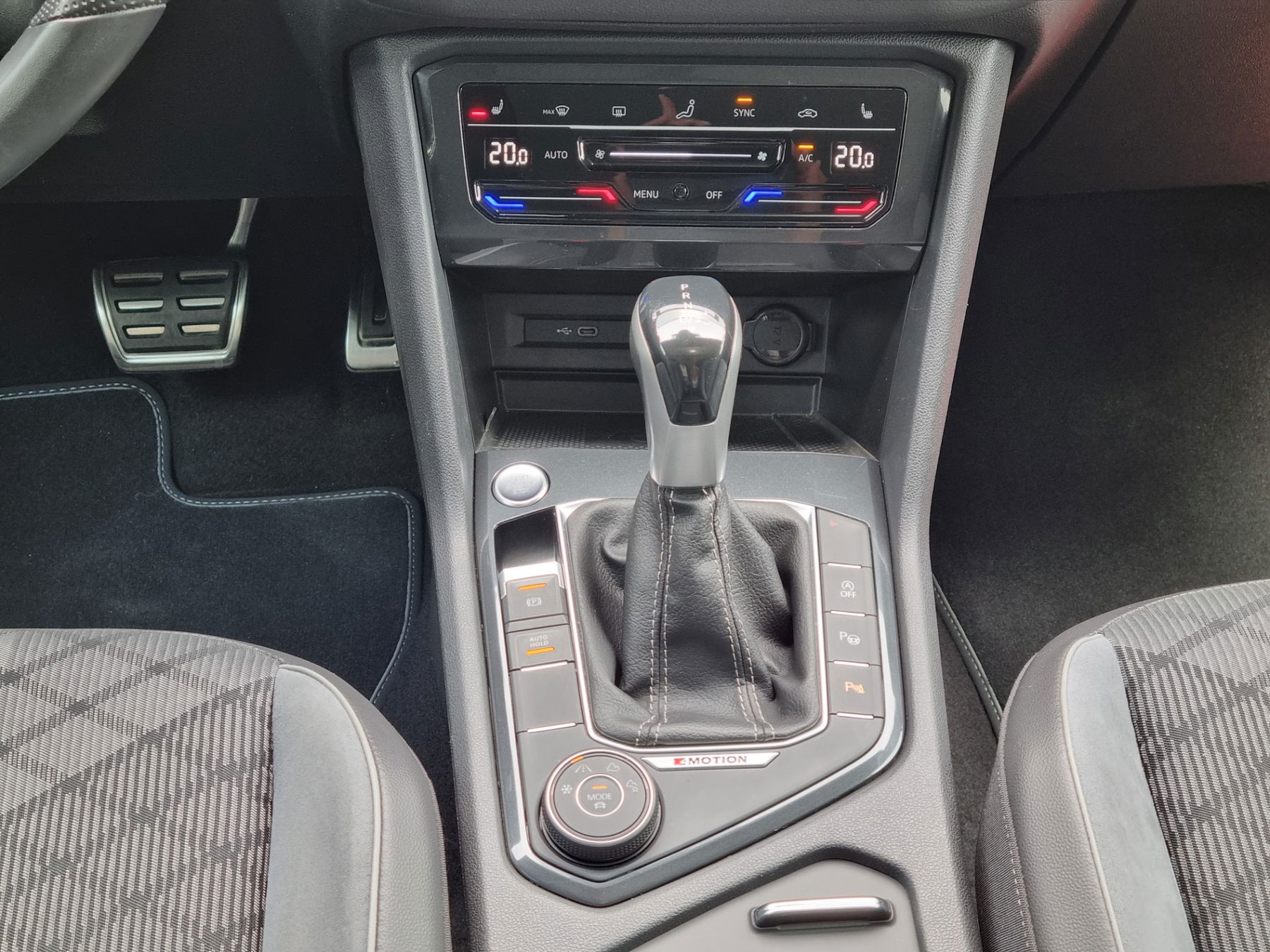 VW Tiguan 2.0 TSI R-Line 4Motion OPF