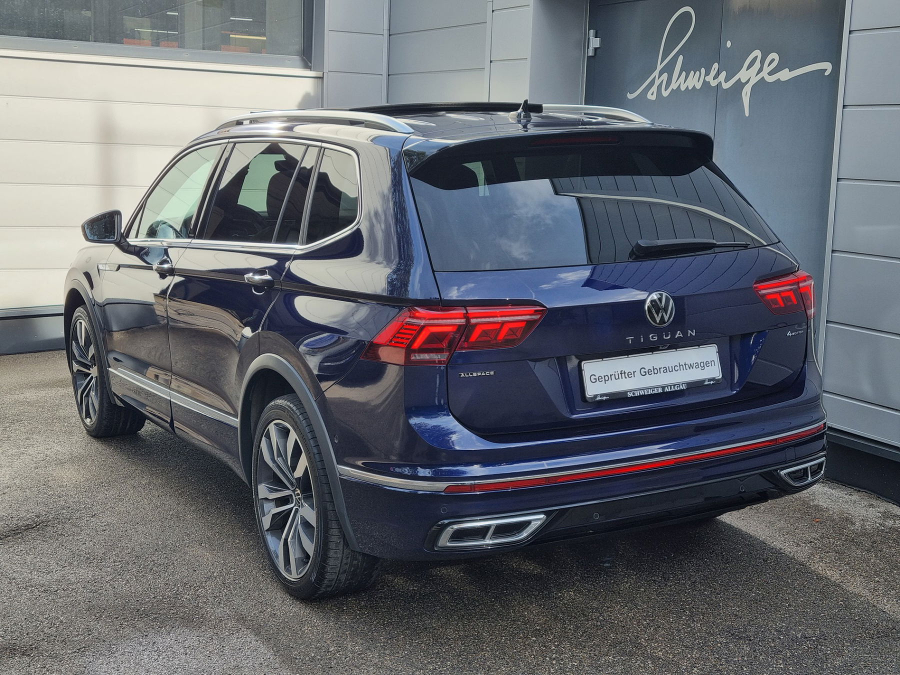 VW Tiguan Allspace 2.0 TSI R-Line 4Motion
