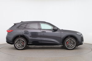 Audi Q5 SUV TDI quattro 150 kW null