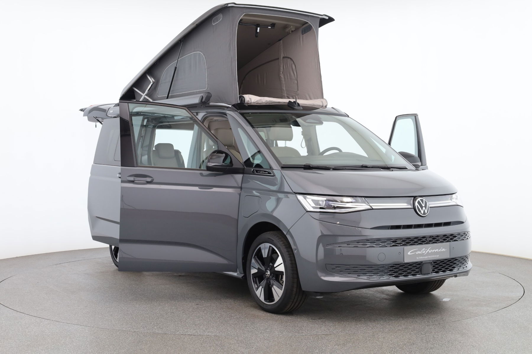 California Beach eHybrid 180 kW 4M