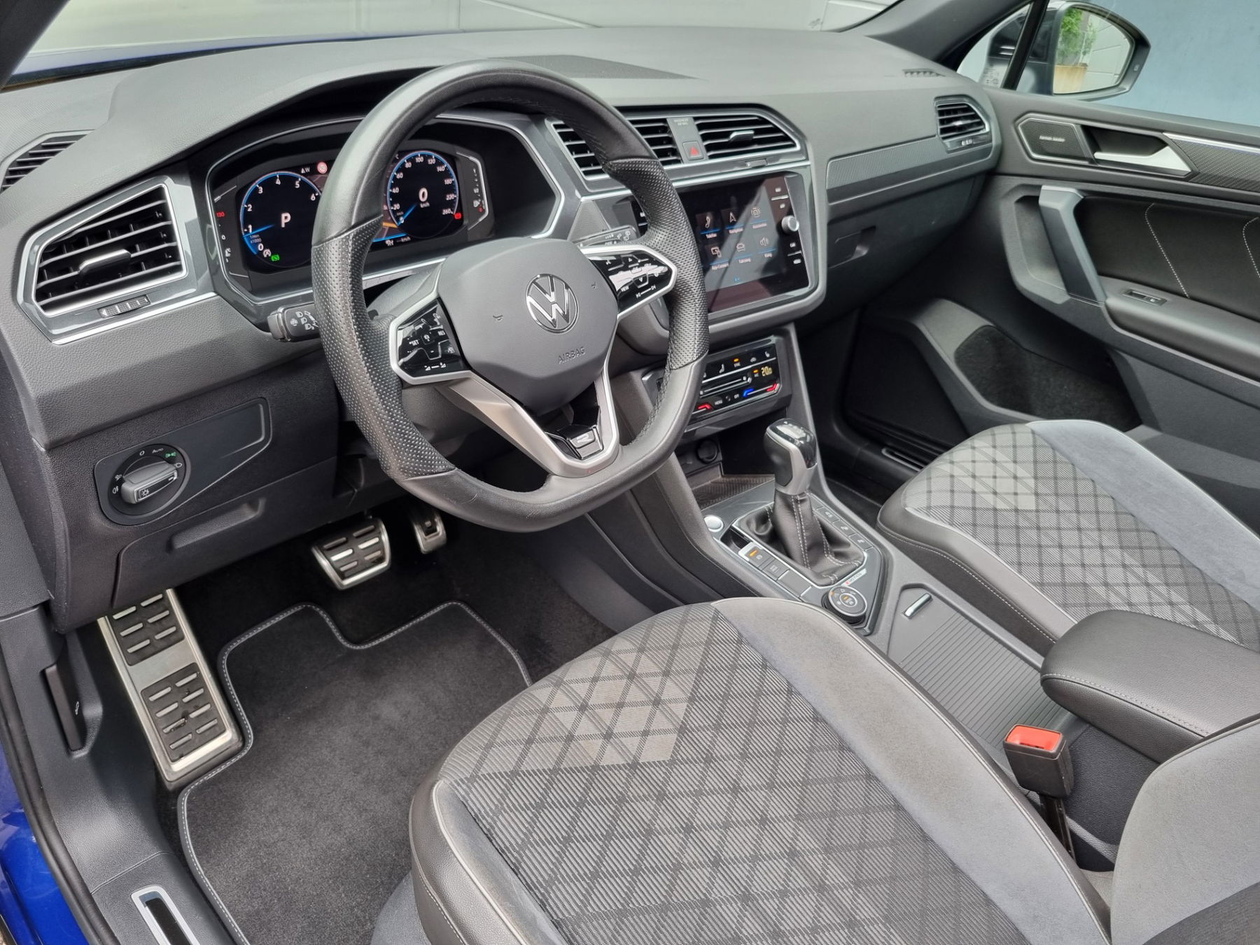 VW Tiguan 2.0 TSI R-Line 4Motion OPF