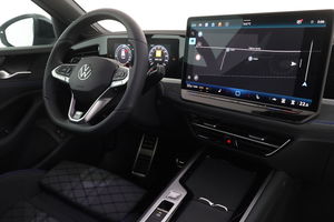 VW Passat Variant R-Line eHybrid 150 kW