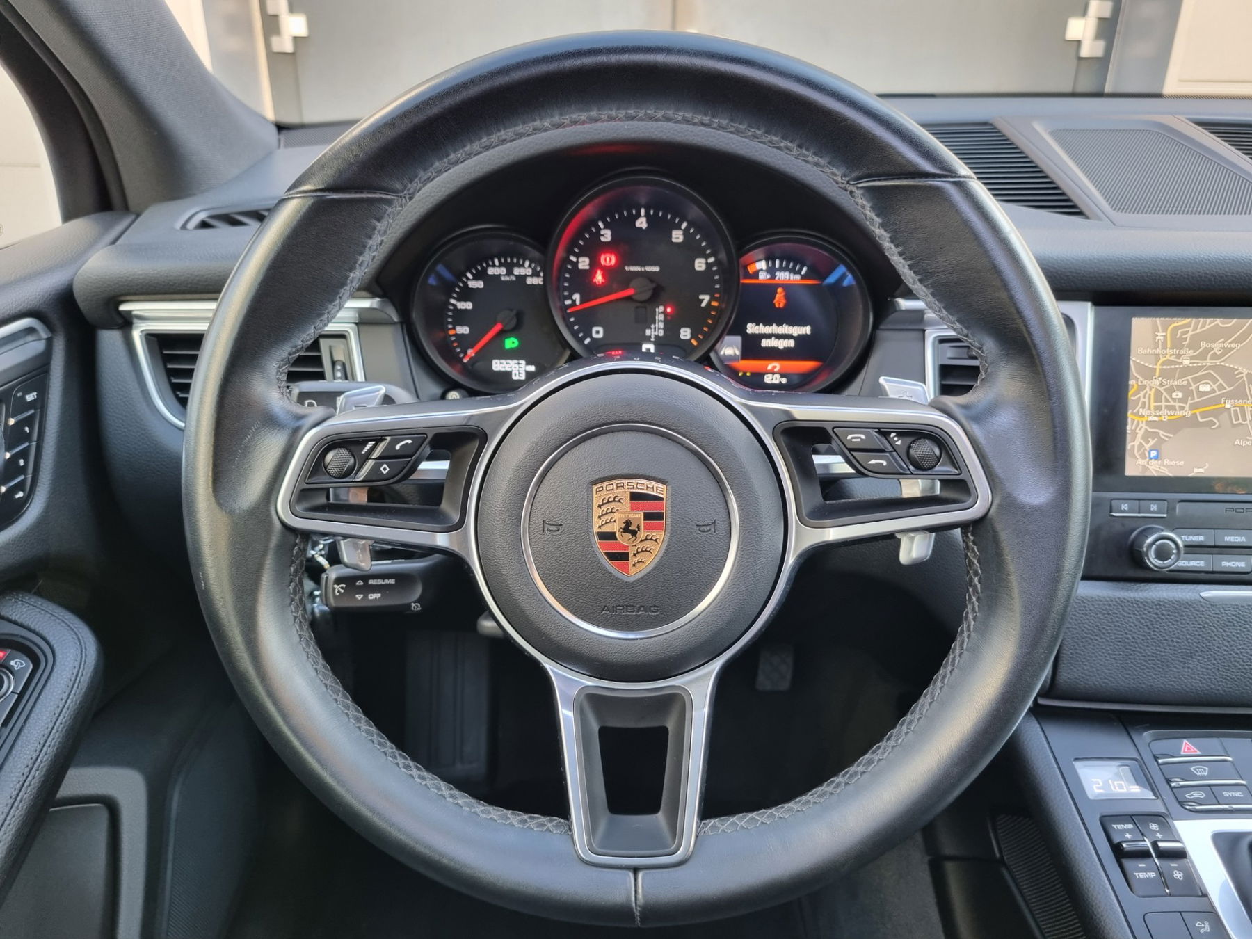 Porsche Macan null