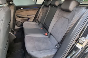 VW Golf 1.5 TSI Life + 5J. Garantie