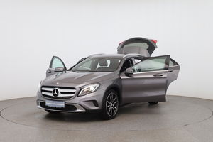 Mercedes-Benz GLA 220 CDI / d 4Matic null