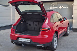 Porsche Macan null