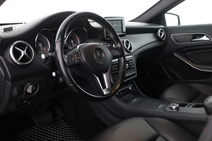 Mercedes-Benz GLA 220 CDI / d 4Matic null