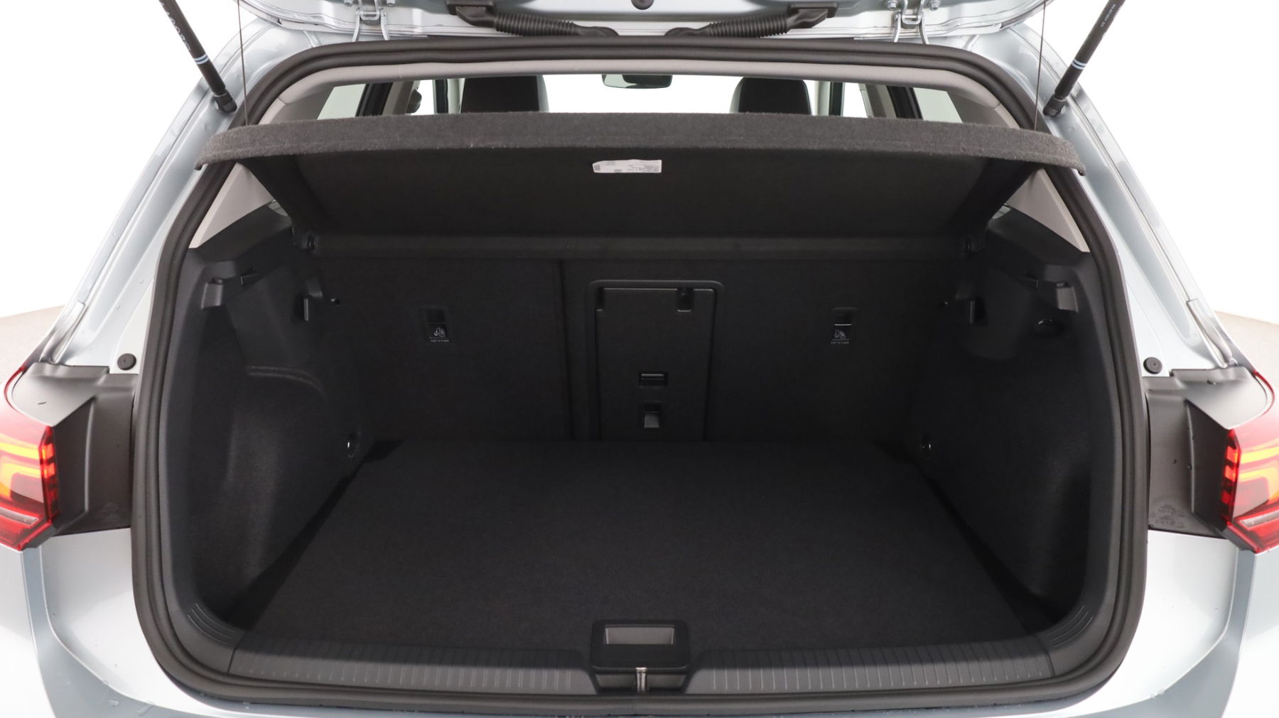 VW Golf Rabbit mHEV TSI DSG