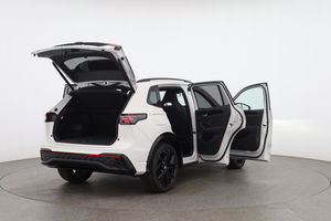 VW Tiguan R-Line eTSI DSG null