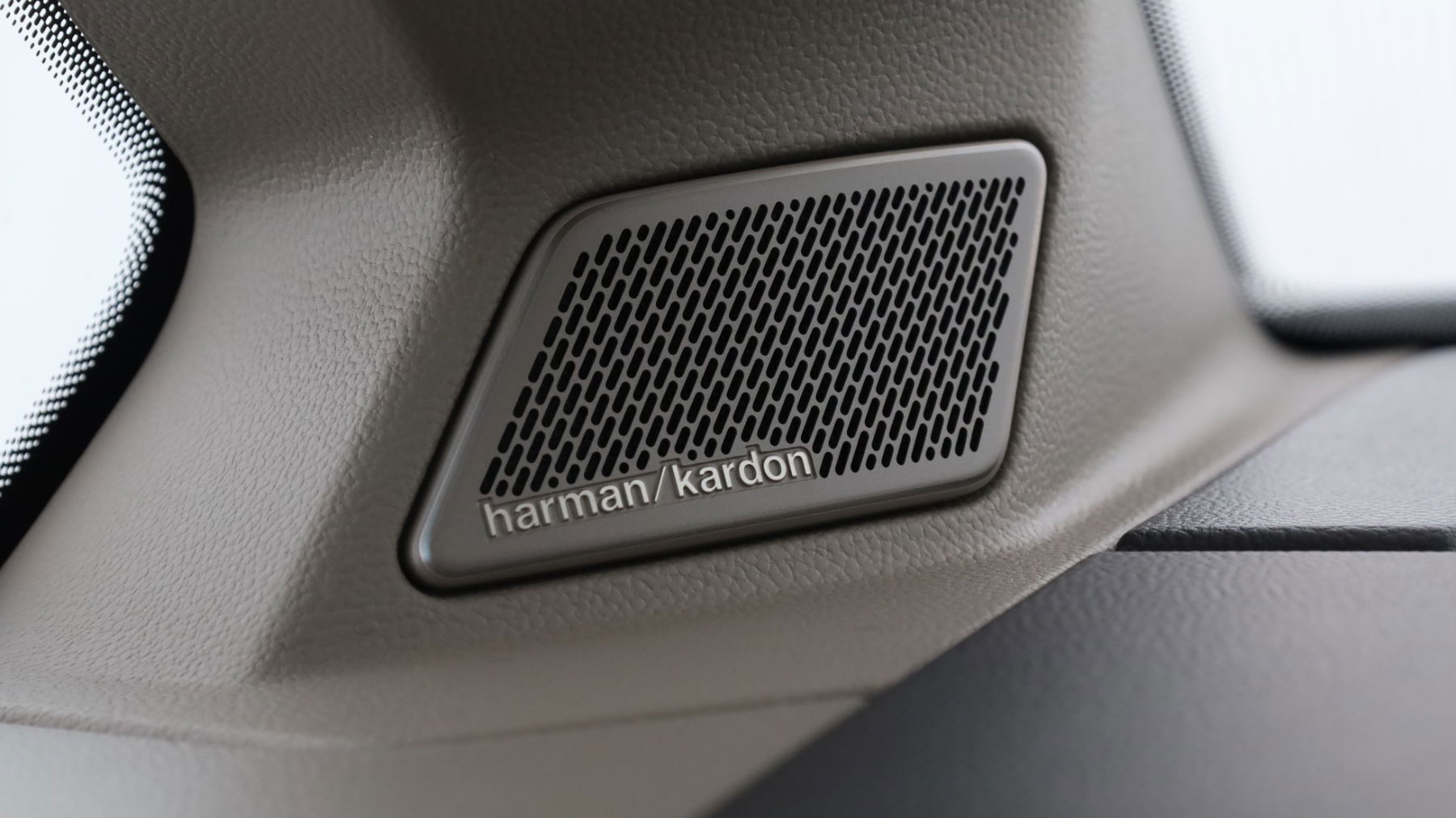 Multivan Edition lang eHybrid 180 kW 4M