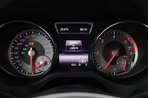 Mercedes-Benz GLA 220 CDI / d 4Matic null