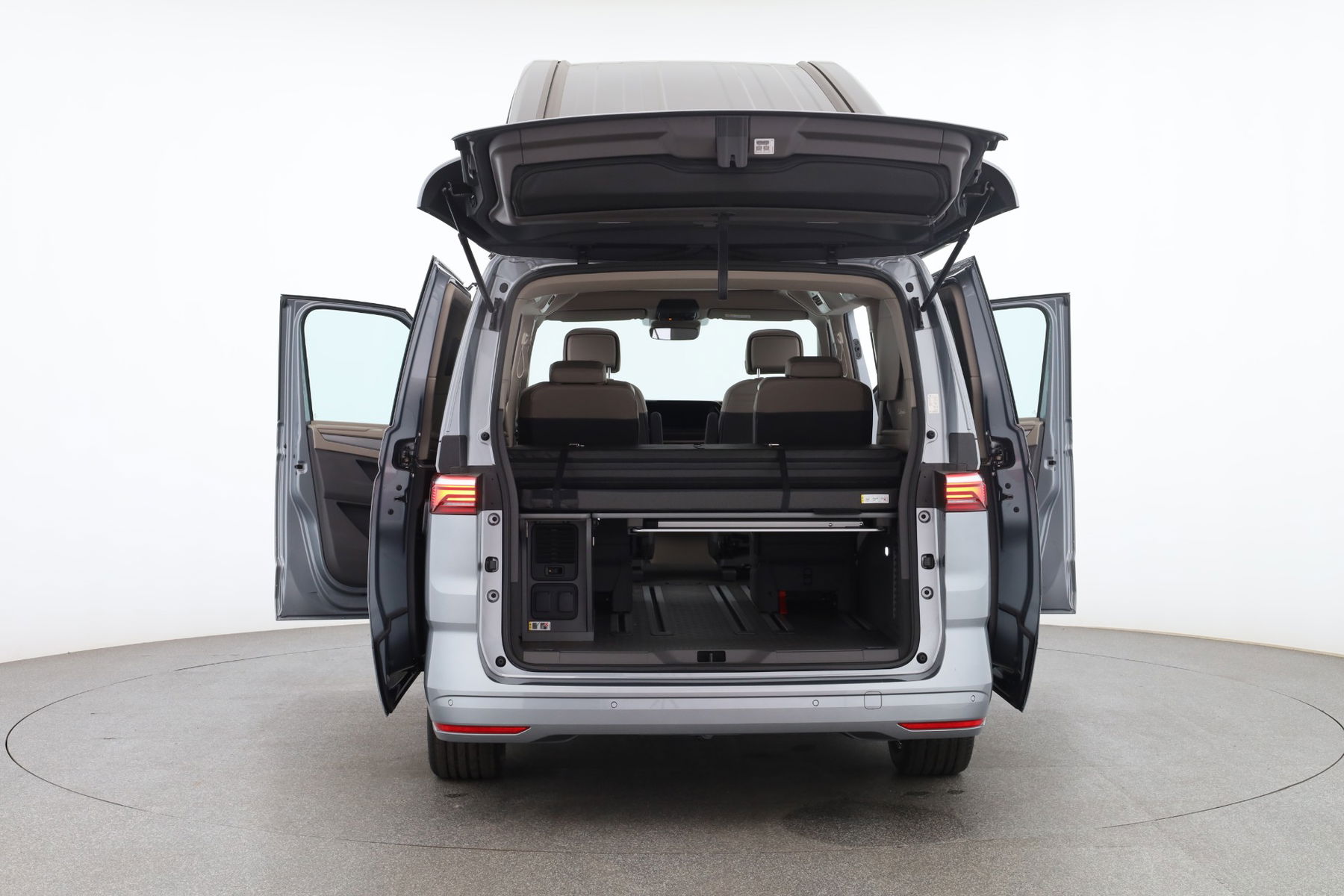 VW California Beach eHybrid 180 kW 4M