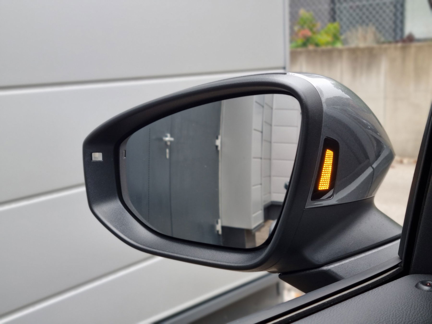 VW T-Roc 1.5 eTSI Life