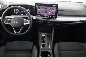 VW Golf Rabbit mHEV TSI DSG