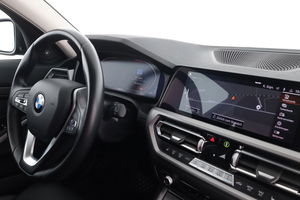 BMW 3 Touring 320d xDrive Advantage null