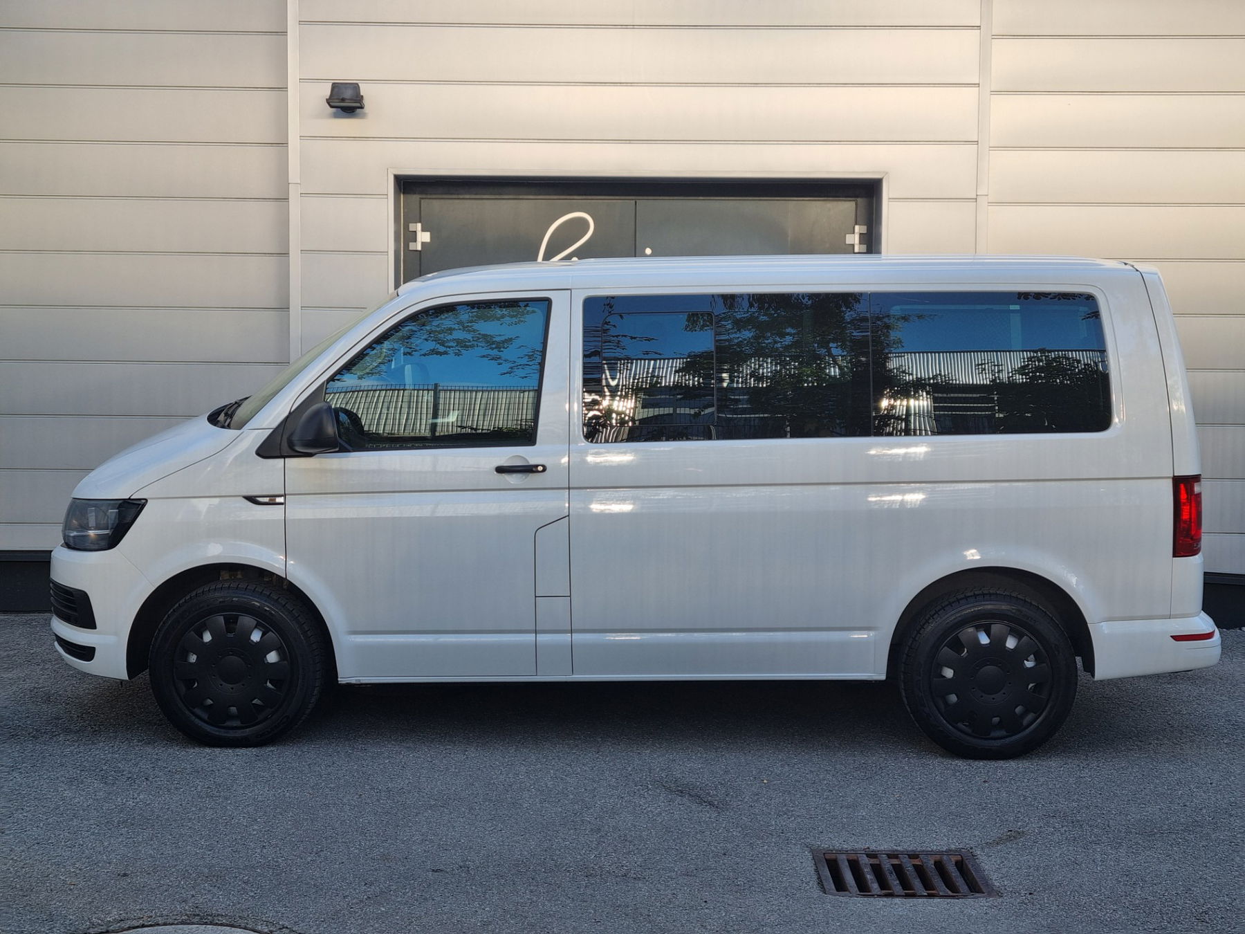 VW T6 2.0 TDI 4Motion Multivan Trendline (EURO 6d-T) null