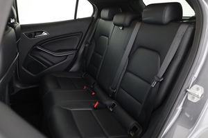 Mercedes-Benz GLA 220 CDI / d 4Matic null