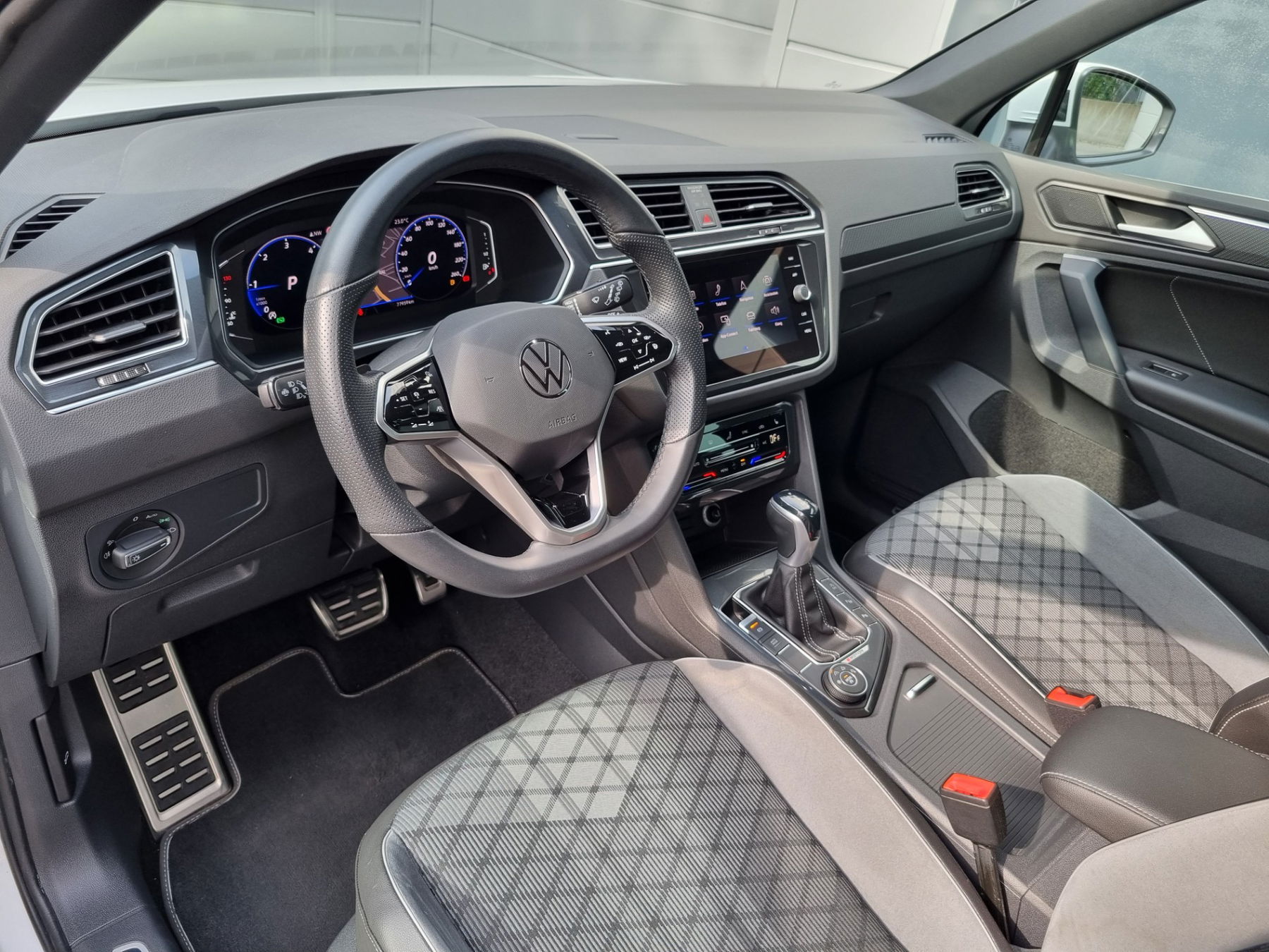 VW Tiguan 2.0 TDI R-Line 4Motion