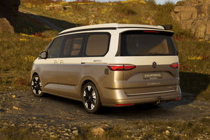 California Beach eHybrid 180 kW 4M - FACELIFT