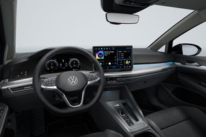VW Golf Rabbit eHybrid DSG 150 kW