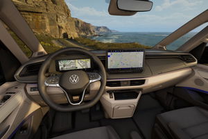 California Beach eHybrid 180 kW 4M - FACELIFT