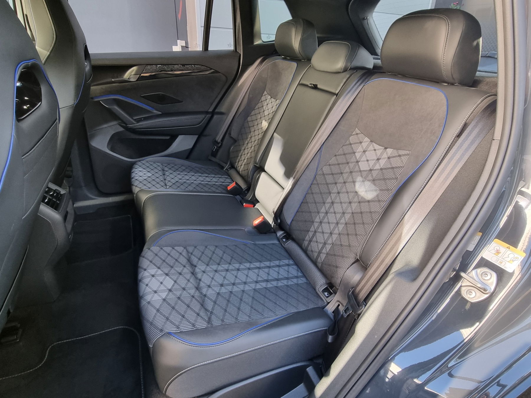 VW Tiguan 1.5 eTSI R-Line