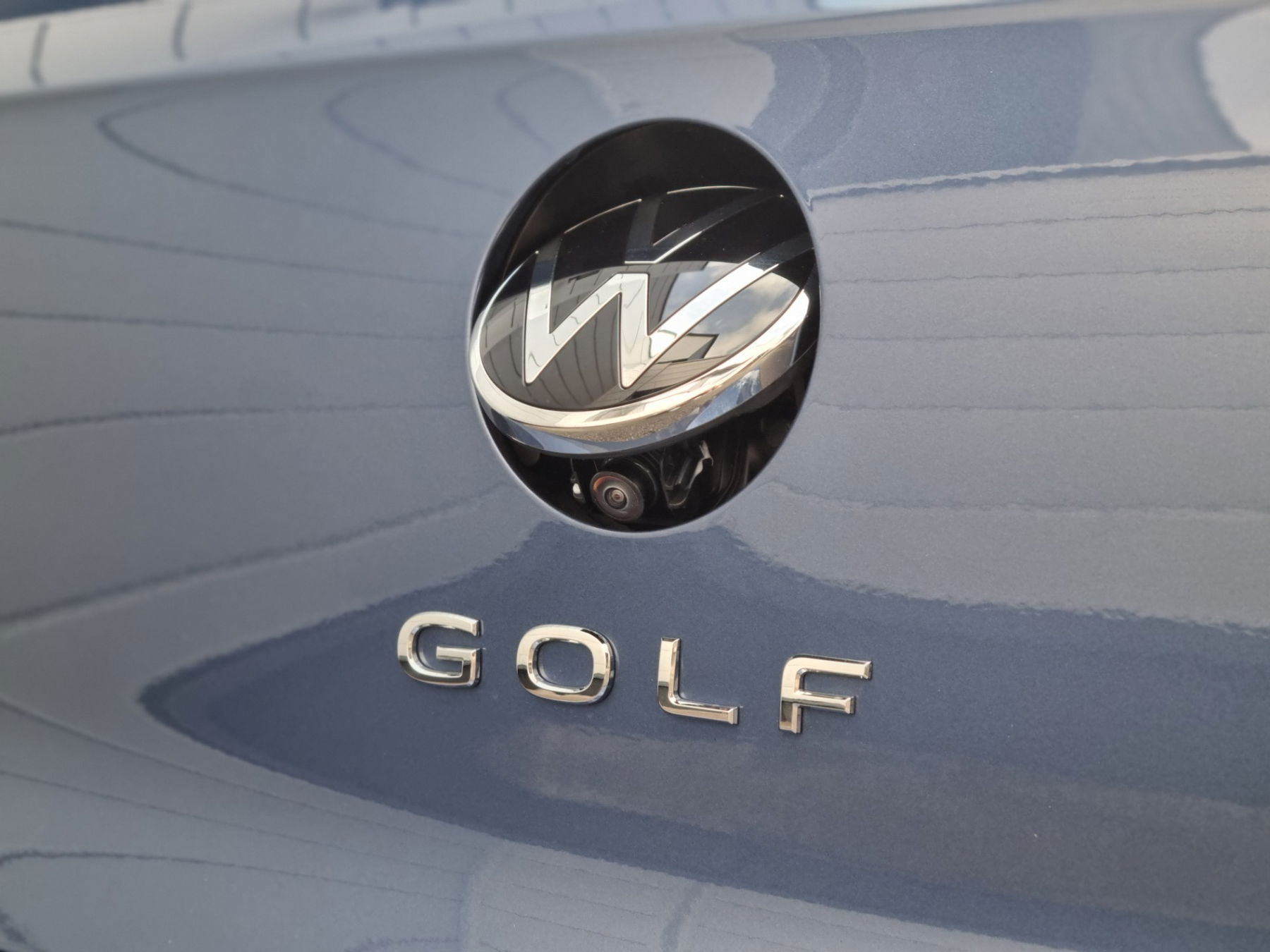 VW Golf VIII 1.5 TSI Life + 5J. Garantie