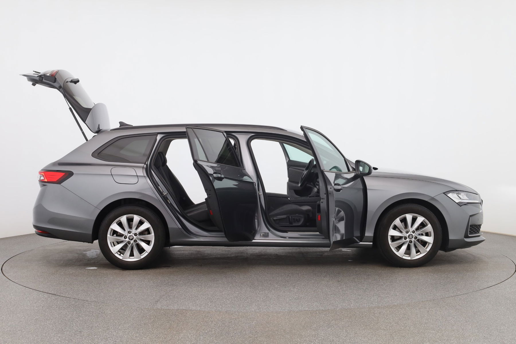 Skoda Superb Combi 2.0 TDI Selection null