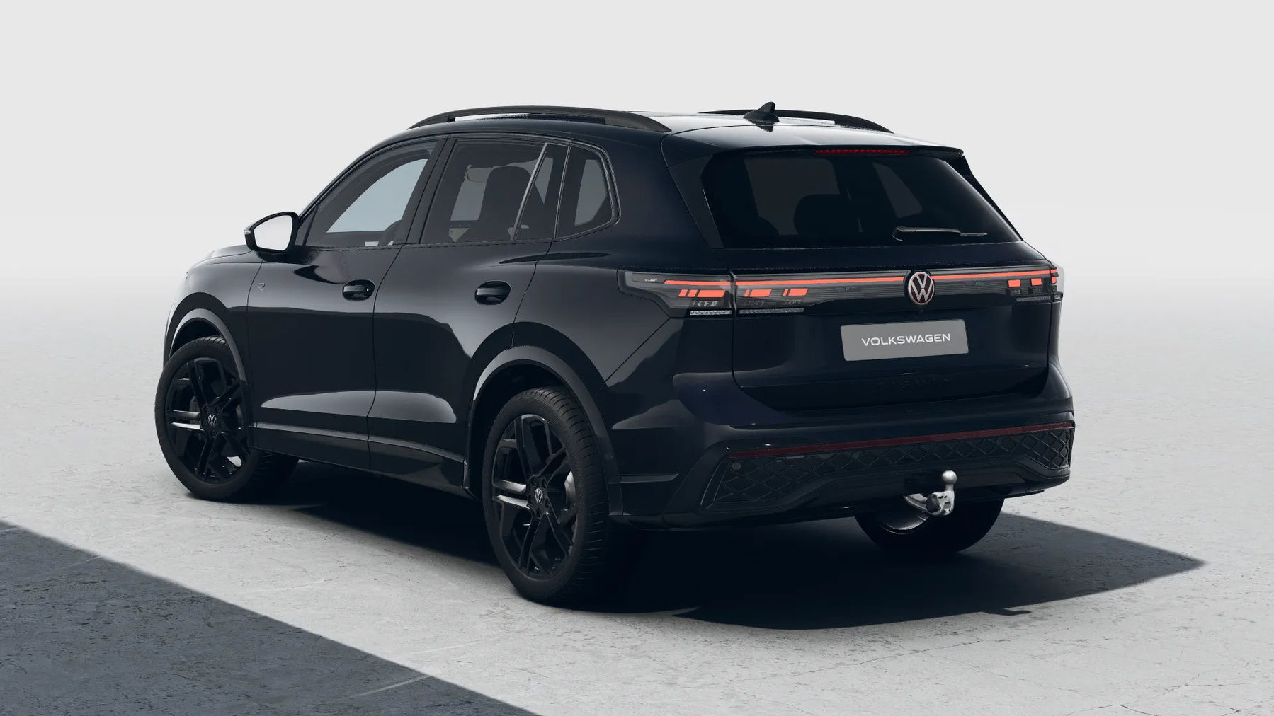 VW Tiguan R-Line TSI 4MOTION DSG