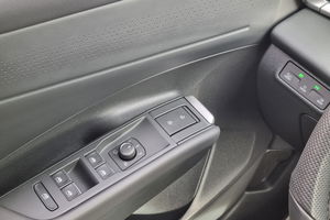 VW T-Roc 1.5 eTSI R-Line