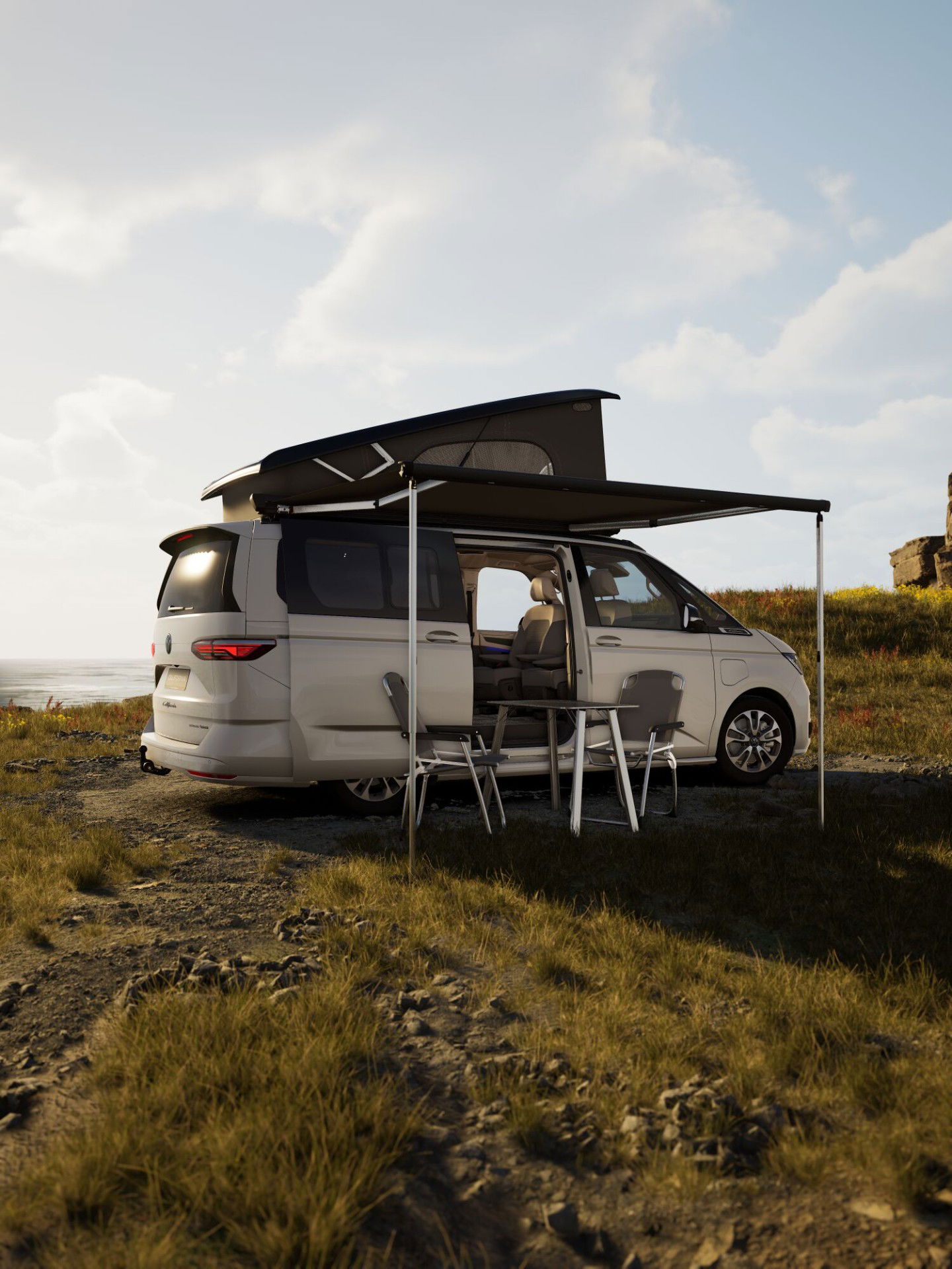 California Beach eHybrid 180 kW 4M - FACELIFT