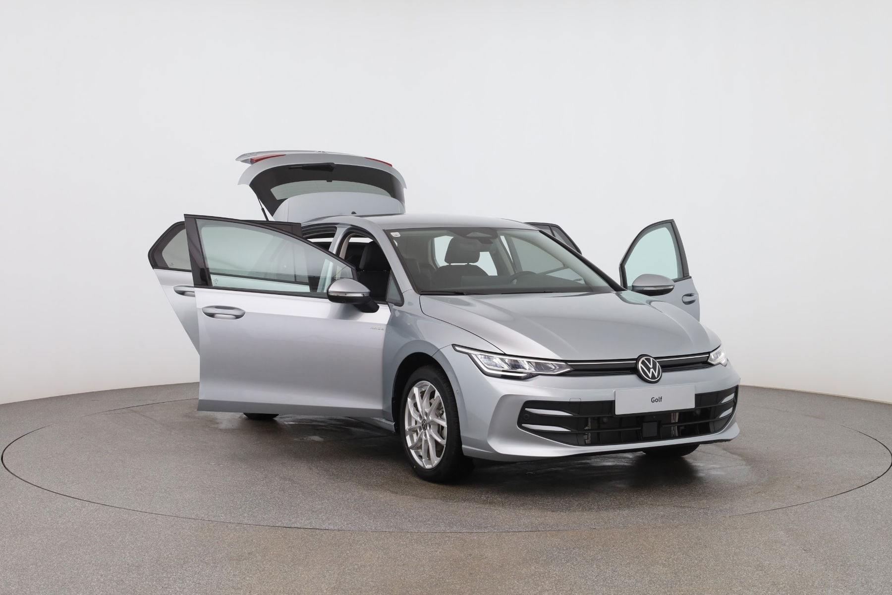 VW Golf Rabbit mHEV TSI DSG