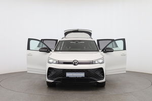 VW Tiguan R-Line eTSI DSG null