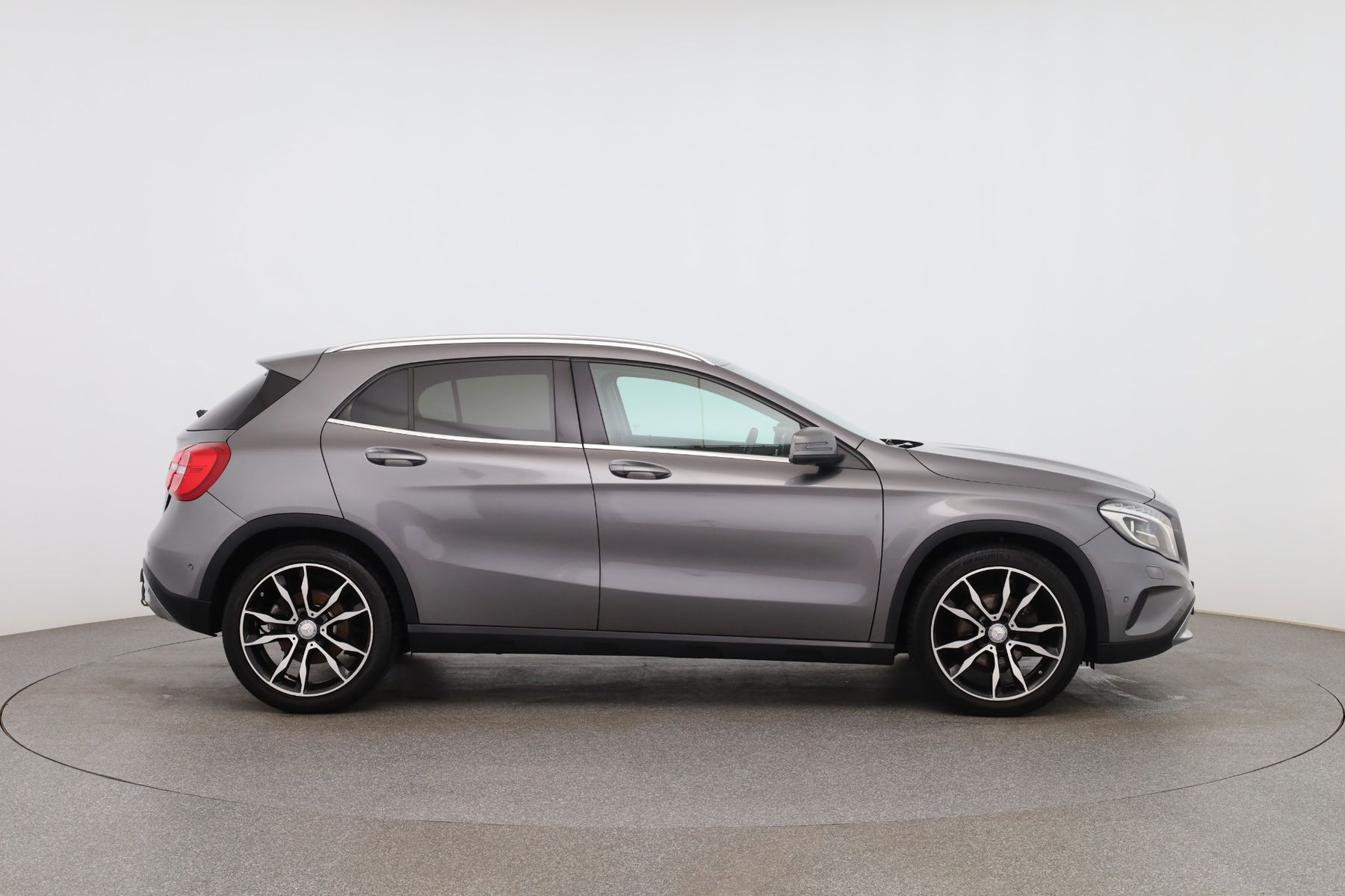 Mercedes-Benz GLA 220 CDI / d 4Matic null