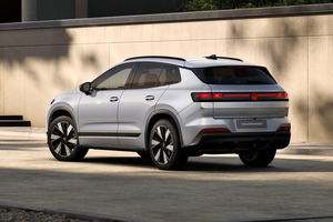 VW ID. Tiguan Style 220 kW - 77 kWh 4MOTION