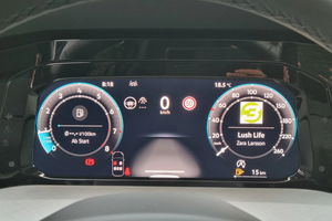VW Golf 1.5 TSI Life + 5J. Garantie