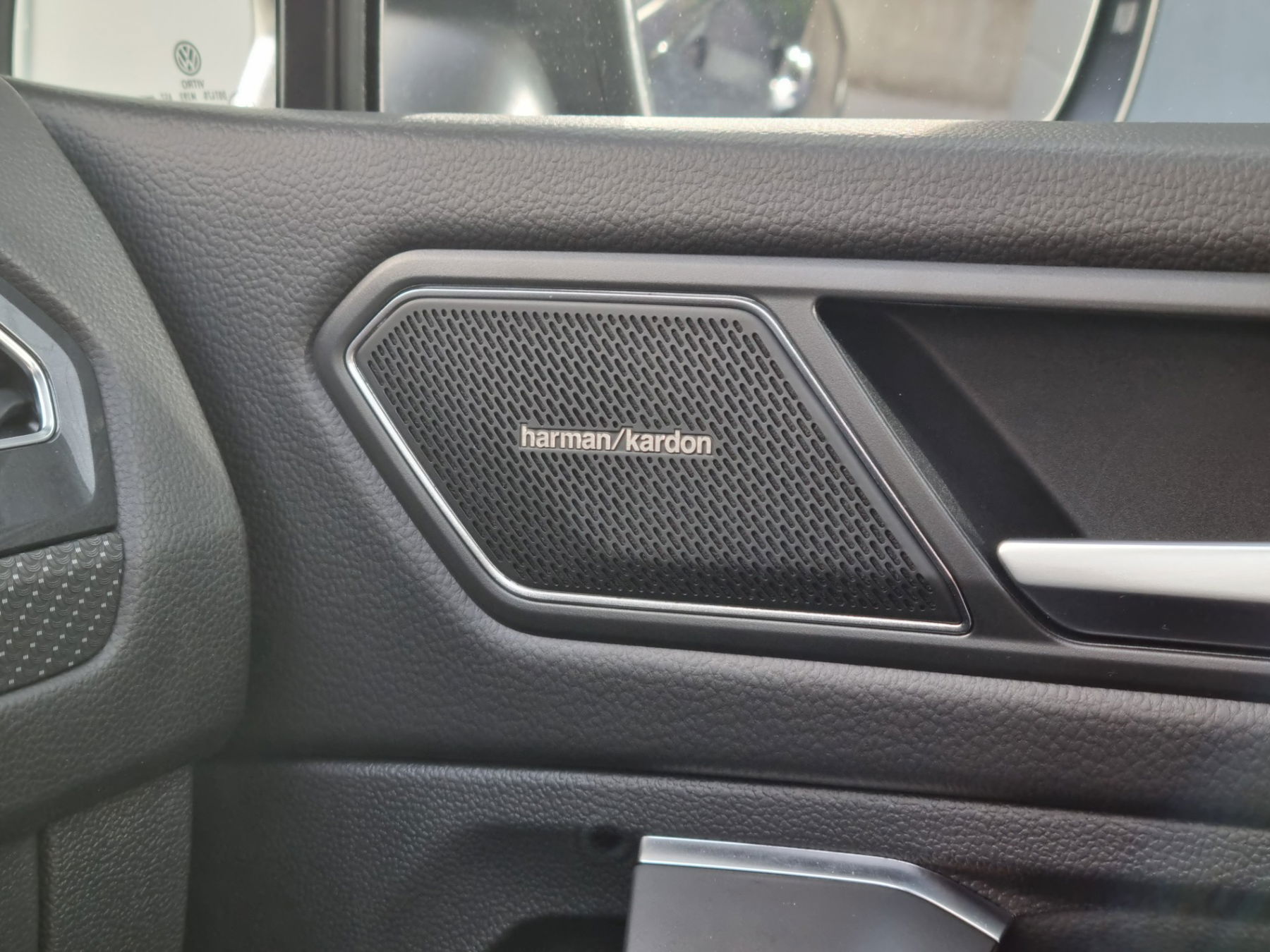 VW Tiguan Allspace 2.0 TSI R-Line 4Motion