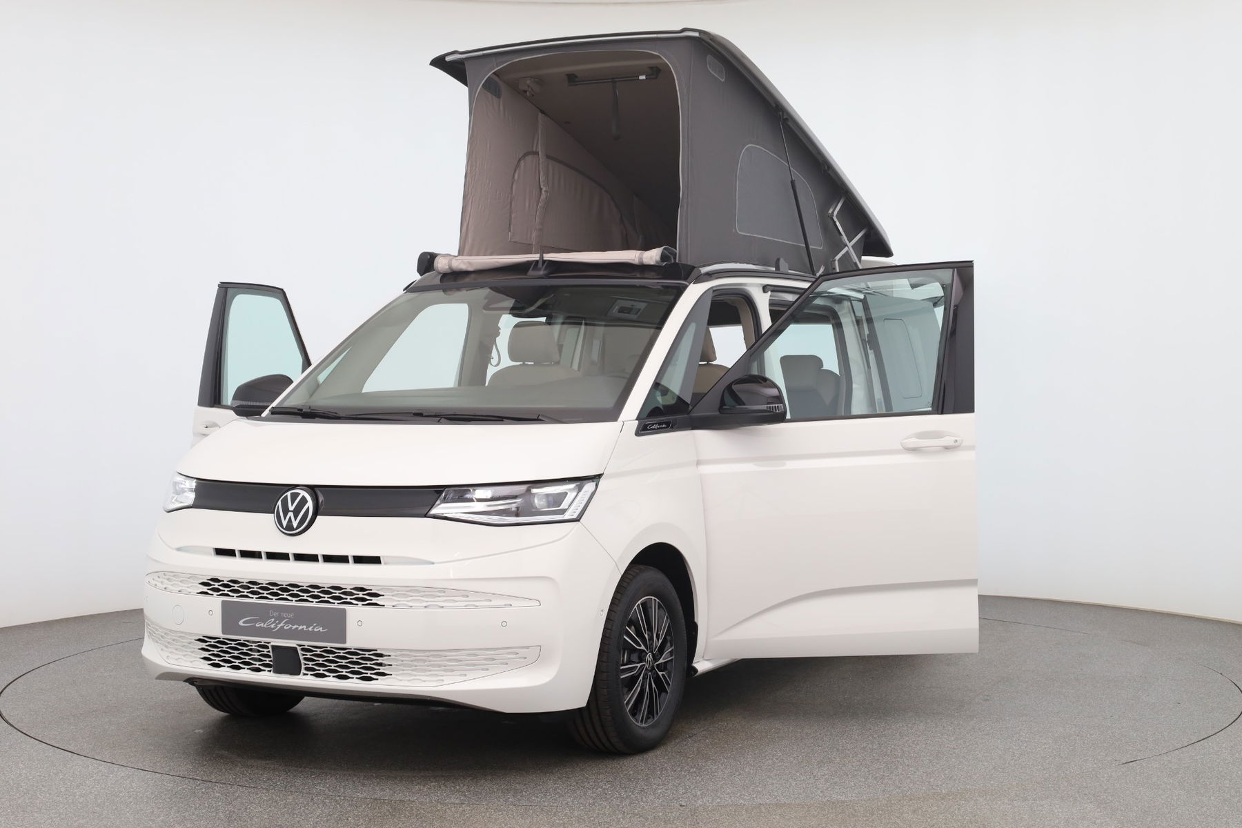 California Beach Camper eHyb. 180 kW 4M