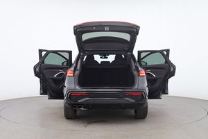 Audi Q5 SUV TDI quattro 150 kW null