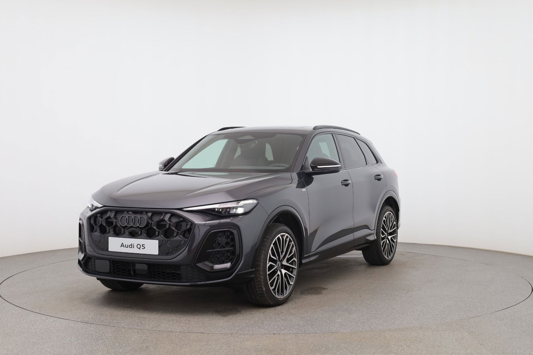 Audi Q5 SUV TDI quattro 150 kW null