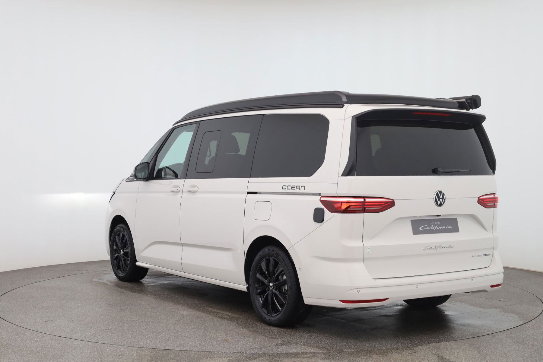 California Ocean eHybrid 180 kW 4M