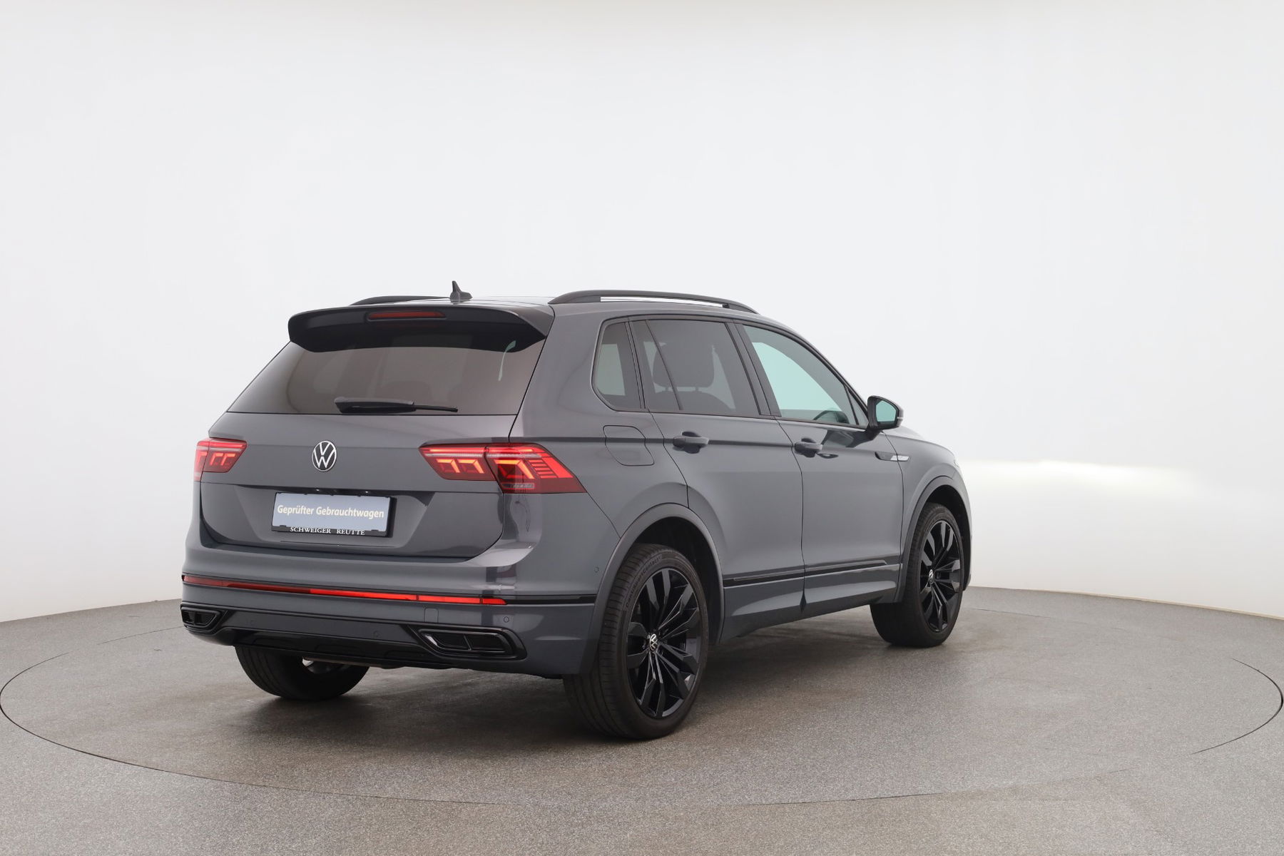 VW Tiguan R-Line TDI 4MOTION DSG null