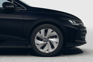 VW Golf Rabbit eHybrid DSG 150 kW