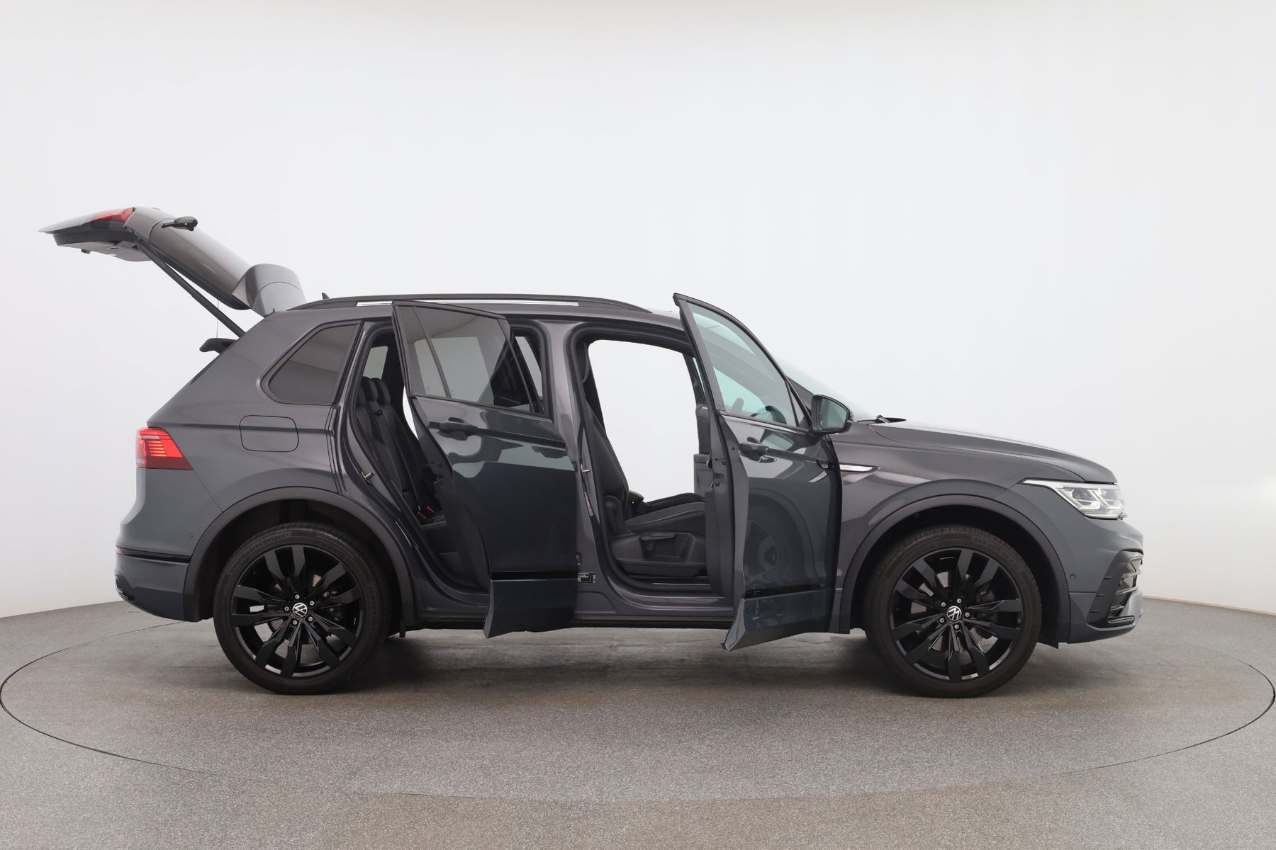 VW Tiguan R-Line TDI 4MOTION DSG null
