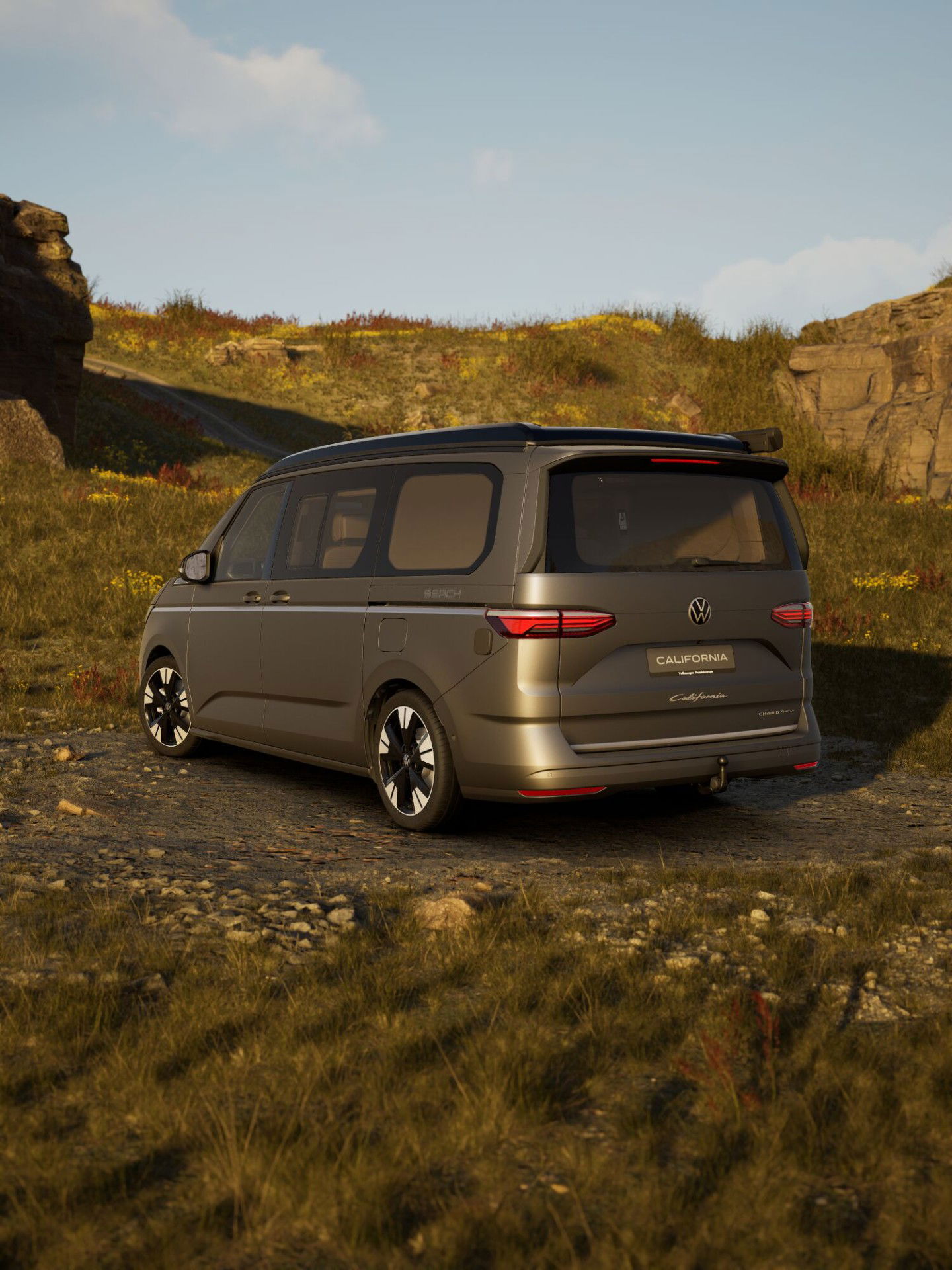 California Beach eHybrid 180 kW 4M - FACELIFT