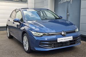 VW Golf VIII 1.5 TSI Life + 5J. Garantie