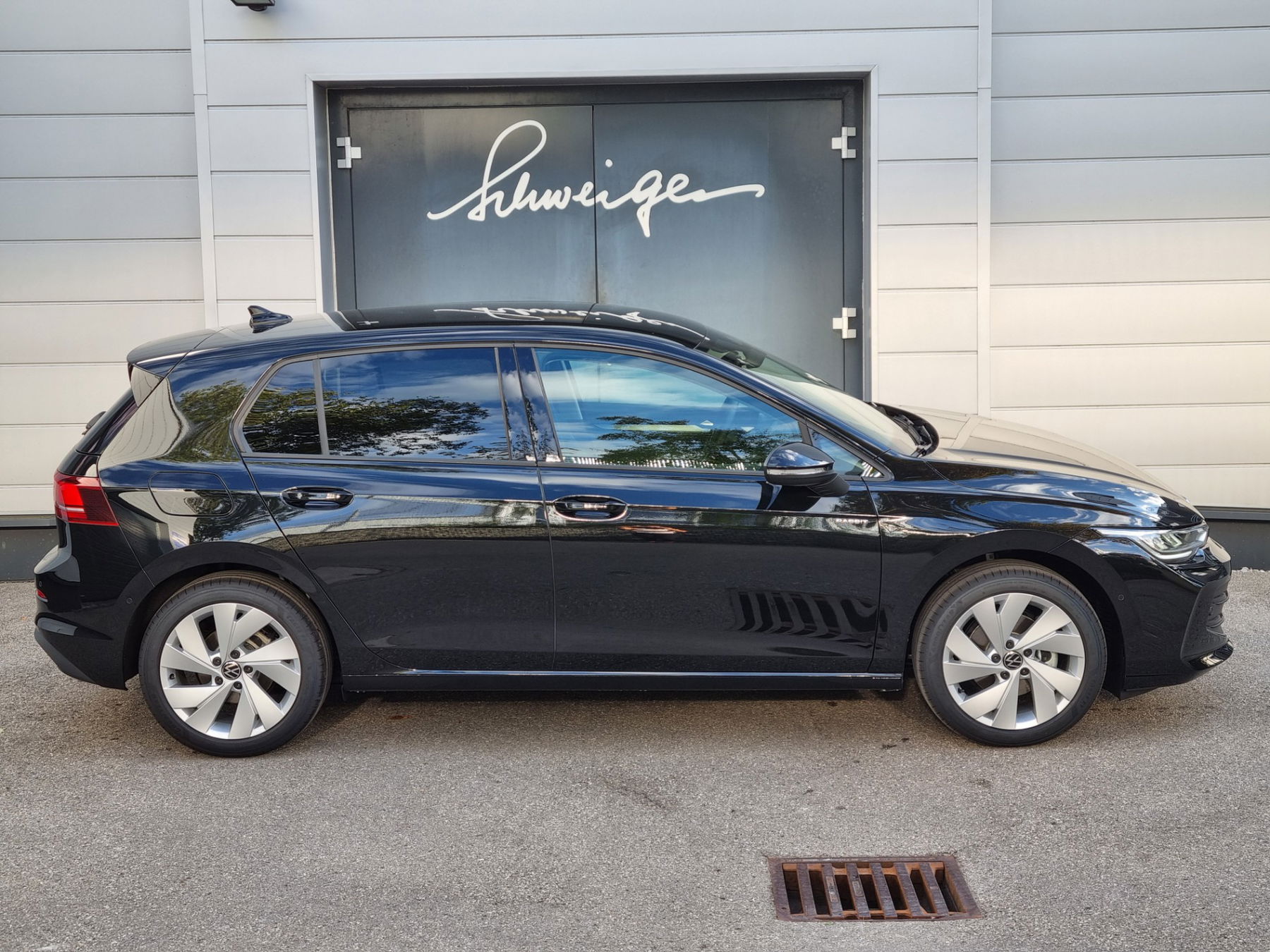 VW Golf 1.5 TSI Life + 5J. Garantie
