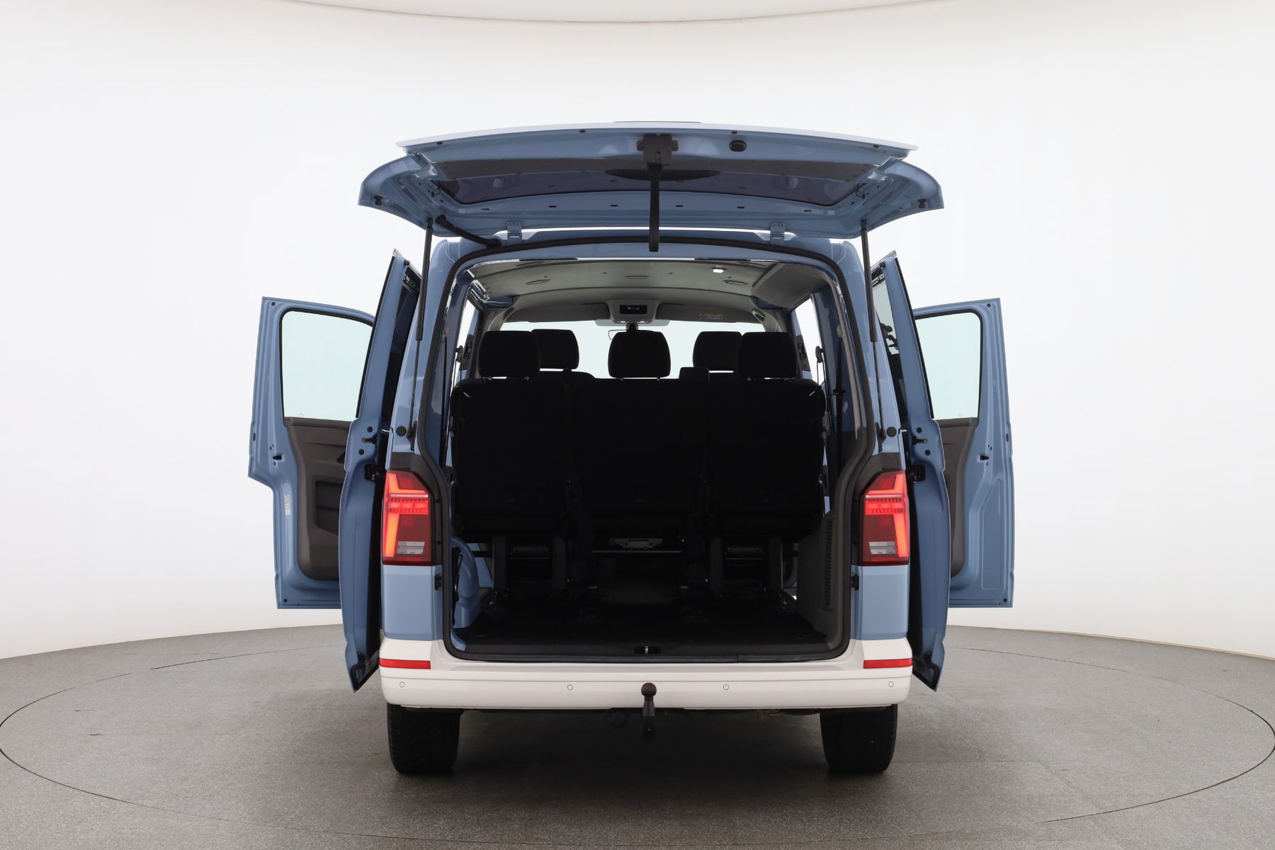T6.1 Transporter Kombi 4 Motion