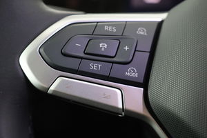 VW Golf Rabbit mHEV TSI DSG