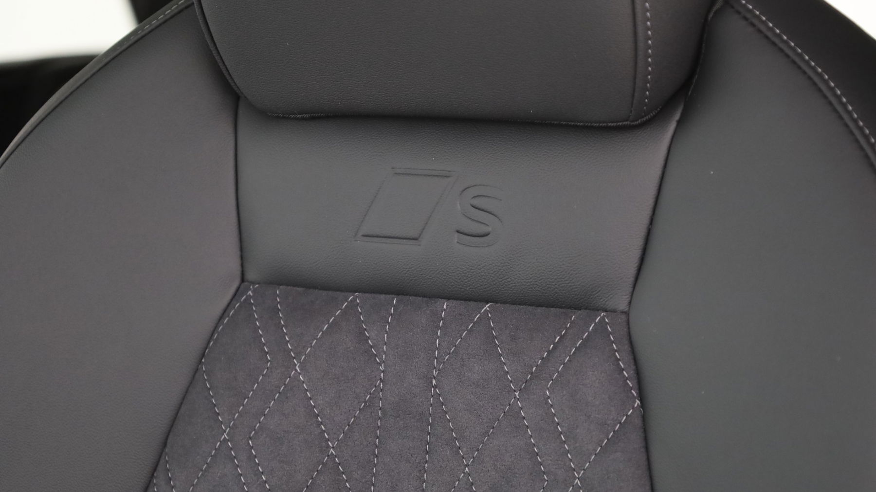 Audi Q5 SUV TDI quattro 150 kW null